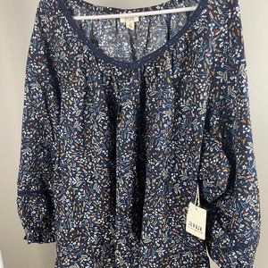Loose Fitting Plus Size 2X Blouse Long Sleeve Navy Blue Floral Pattern